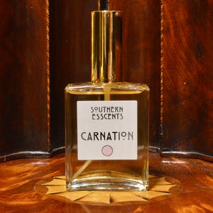 Carnation Perfume -2oz- Using essential oils extracted from fresh flowers, a true classic, deep floral notes with a hint of spice!