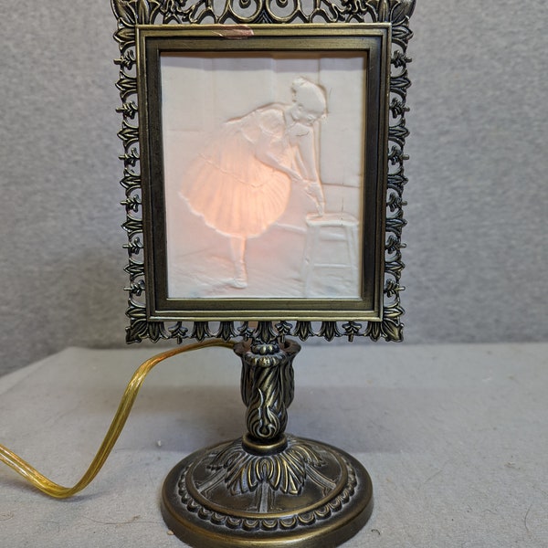 Nightlight or Lighted Frame Vintage Metal Photo Size Approximately 4" x 4" SEE DESCRIPTION