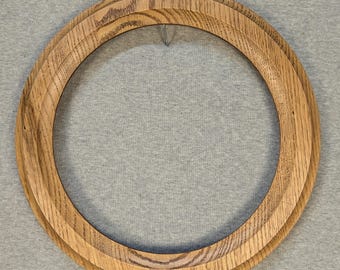 9x9 Round Frame (Approximate Size) **NEW** Oak with Optional Glass and Custom Cut Matting