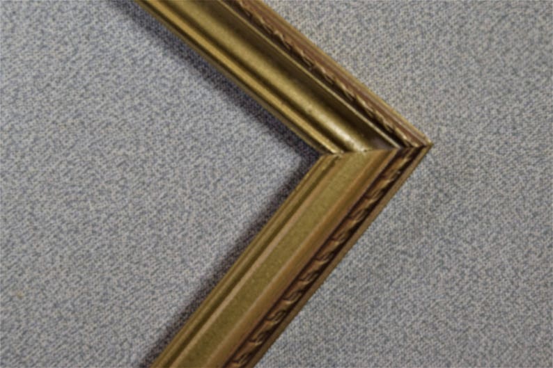 8x10 Frame Gold Narrow Ornate Style with Optional Glass and Custom Cut Matting