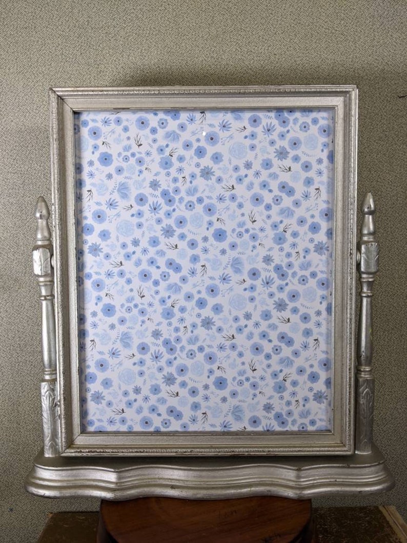 8x10 Swivel Frame Vintage Ornate Silver Wood with Optional Glass and Custom Cut Matting