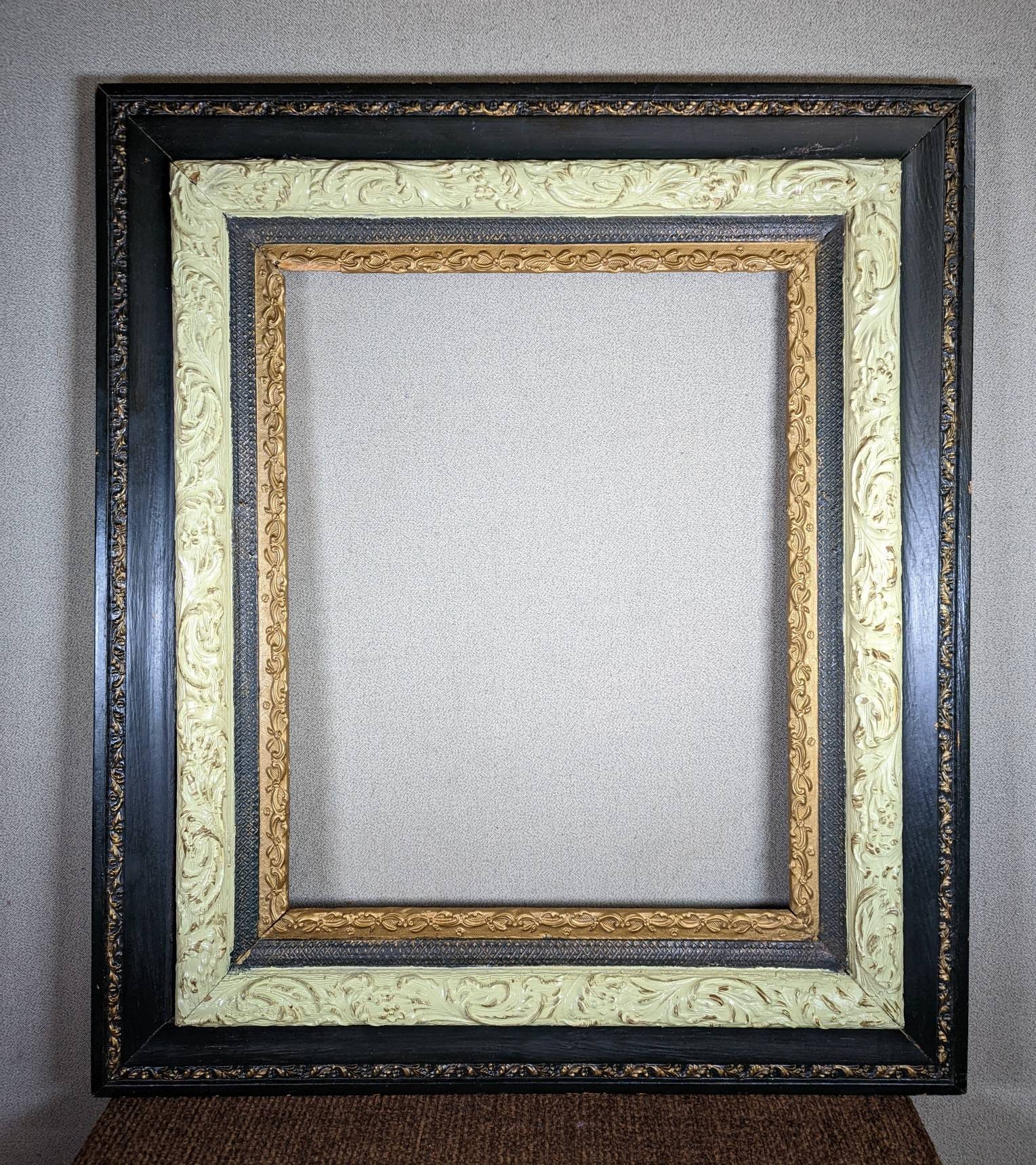 Picture Framing Mat Black with Gold liner 11x14 for 8x10 Photo or Art  Rectangle Cutout