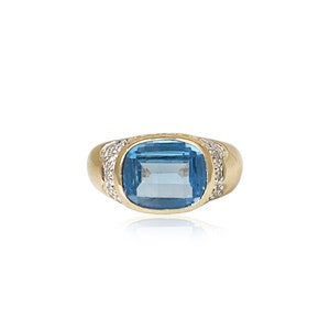 Oval Swiss Blue topaz diamond ring