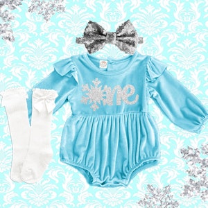 Winter wonderland 1st birthday girl Outfit 1st birthday girl SILVER Snowflake romper Winter onederland baby girl velvet romper