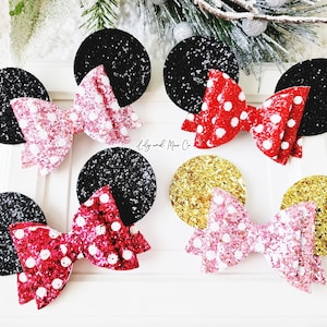 Mouse ear sequin bow clip, sequin mouse bow alligator clip, Mouse ear glitter bow clip,  Mouse polka dot alligator clip