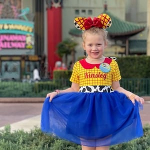 Cowgirl Outfit, Cowgirl Halloween costume, cowgirl dress