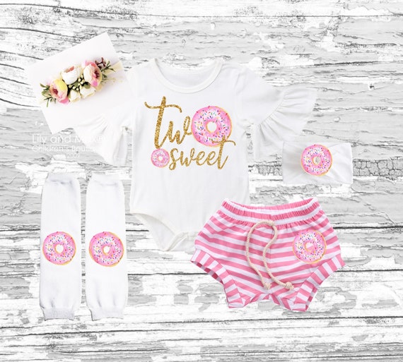 Two sweet donut birthday outfit Clearance
