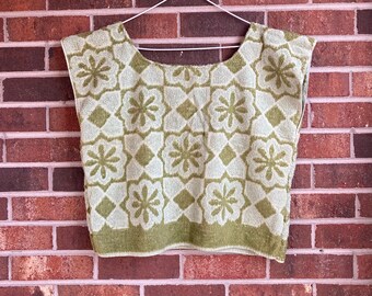 VINTAGE Reworked 1970s Towel Top