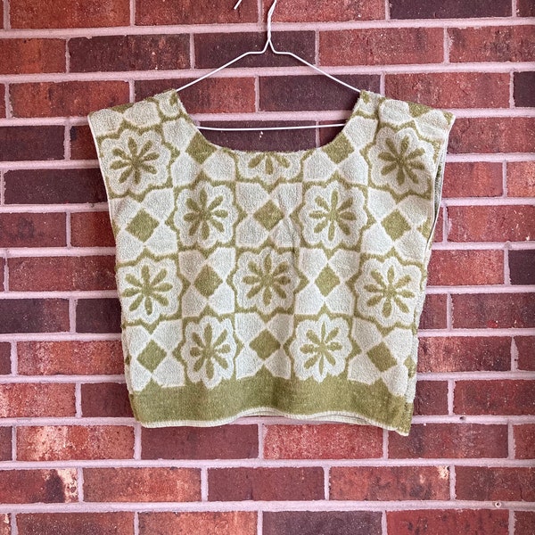 VINTAGE Reworked 1970s Towel Top