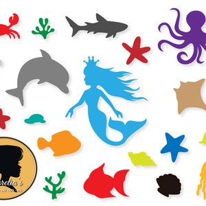 Puede incluir: Un conjunto de 16 archivos de corte SVG coloridos que presentan varias criaturas marinas, incluida una sirena, un pulpo, un tiburón, un delfín, una estrella de mar, un cangrejo, una medusa y un caballito de mar. Los archivos son perfectos para proyectos de manualidades, scrapbooking y más.