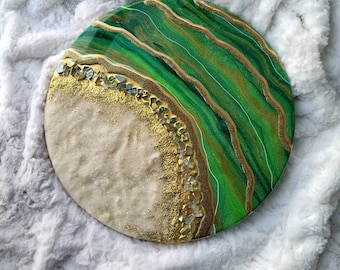 Geode Inspired Epoxy Resin Wall Decor, Geode Decor, Epoxy Resin Decor, Green and Gold