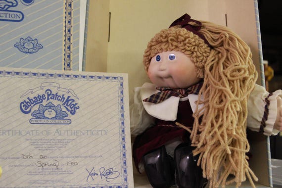 1985 porcelain cabbage patch doll