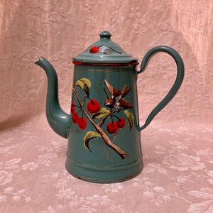 Sweet Bird/CHERRY Pattern Antique French ENAMELwARE Sage Green CAFETIERE COFFEEPOT Coffee Pot Chic COUNTRyFARM Kitchen Le Temps des Cerises