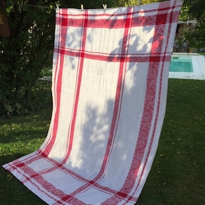 HYDRANGEA RiBBON Pattern 1920 French TABLE CLOTH Red/White Mono T D Traditional Jacquard Double Weave KiTCHEN BiSTRoT 91"x31" (232cmx155cm)