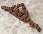 Exquisite Antic Vtg French Hand-CARVED RIBBON BOW Crest Pediment Mount Architectural Salvage 1880 for Mirror or Furniture Shabby Chic Design