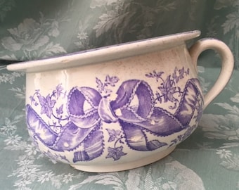 Lovely Old PURPLE RoSETTE CERAMIC POTTY U & C 1875 Ribbon Bow French Sarreguemines Vase Cache Pot Ruban Mauve Lavender Home Boudoir Decor