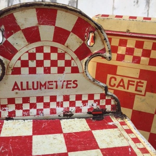 TIMEWoRN ToLEWARE Vtg French SET CANISTER Café + MATCHBOX Red LUSTuCRU Country Kitchen 1920 TRADITIoNAL Chimney Mantel Advertising Praemiums