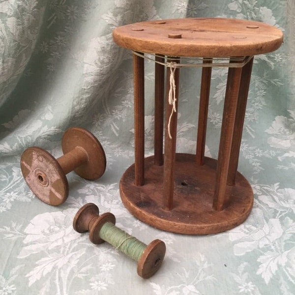 Set Antique French SALvAGED WOODEN BOBBINS Closed-down SPINNING Company Perfect 4 Reworking RECYCLiNG Home Decor COUNTRyFARM Style Atelier