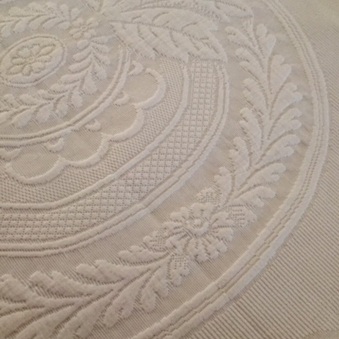 89x73 Romantic Old French MARCELLA Bedspread Raised Roses and Buds