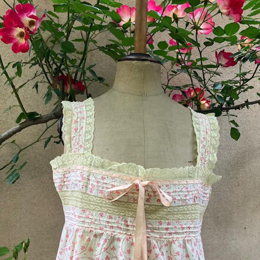 1970年代 FRANCE vintage ビンテージ dress ドレス ヨーロッパ古着70sヴィンテージ白ウエディングドレス | 大阪
