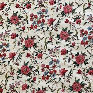 52"L x 29,5" Rara Carta da parati antica francese Frammento Stile indiano Floreale Sfumature Rosa Rosso Blu Verde Progetto Decorativo Armadio Portaoggetti