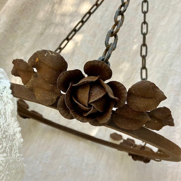 RuSTED RoSES FAB Antique Vtg French CEILiNG BED CANOPY Corona Aged Wrought Iron Hanging Chains Shabby Chateau Chic Ciel de Lit Free shipping