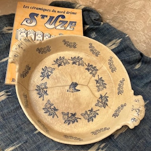 Wabi-Sabi Stapled/Crackled 19th St UZE OVEN PLATE Antique French DiSH w. Bird and Shell Shaped Handles STONEwARE/Grès Blue Floral Rose Lily