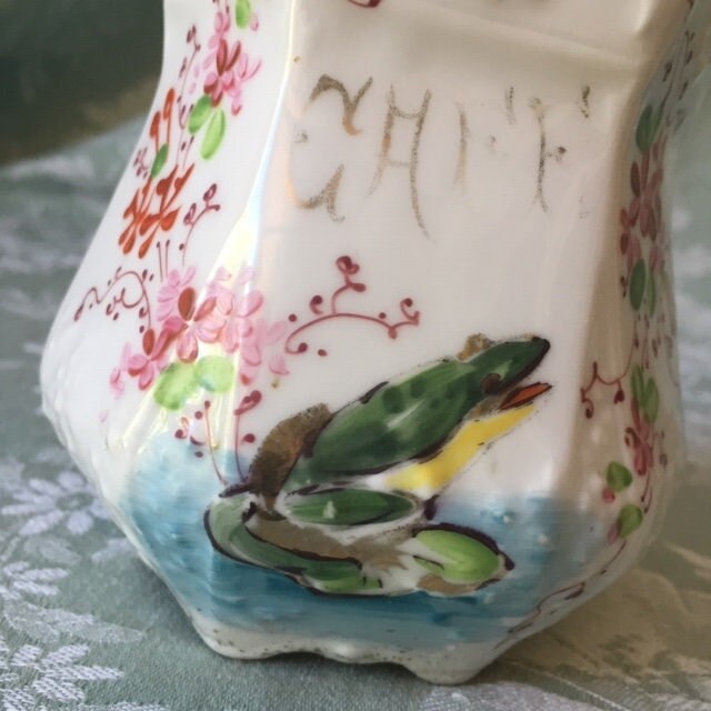 Fab Antique Français 19Ème Porcelaine Canister Café Café Rare Délicieux Green Frog Decor Gilt Detail