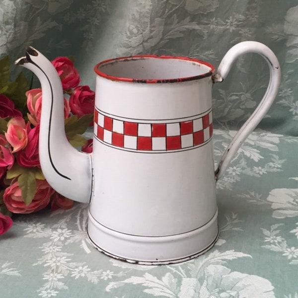 Vtg Old Red/White LUsTUCRU ENAMELwARE CoFFEE PoT CAFE Coffee Check Pattern French Country Farm Kitchen CAMPAGNE CHiC SPRiNG TRENDs