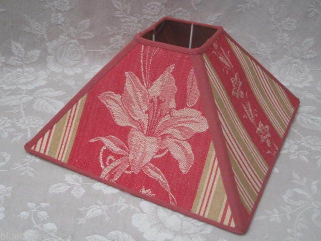 Amazing Vintage French Pyramidal LAMPSHADE Made of 19th Cent. Damasked