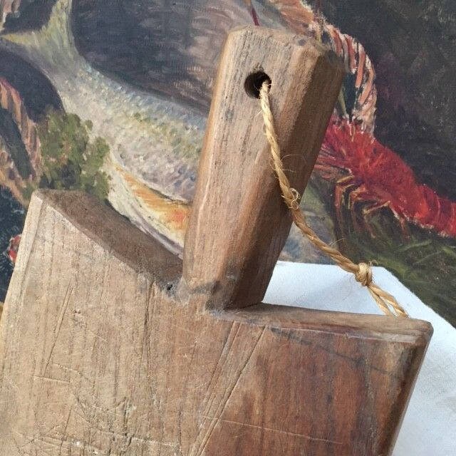 Antique Français Primitive Petite Planche à Découper en Bois Grande Patine Cuttlery Marks 13.5