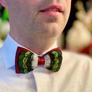 Custom Red Mens Feathered BowTie. Best for Wedding, Grooms, Prom. Genuine Feather BowTie for Childrem possible. Gift for Father or Lovers.