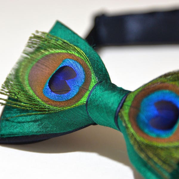 Mens Bow Tie Genuine Feather Green Bow Tie Peacock BowTie Wedding BowTie BowTie for Children Feathered Bow Tie grooms outfit Silk Prom Party