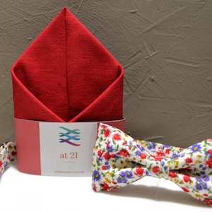 Matching Set Flowers Bow Tie Pocket Square Handmade Wedding Bow Tie Groomsmen Gift For Men BowTie for men Pre Tied Bow Tie Bowtie For men