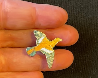 Vintage Enamel Cloisonné Bird Pin: Flying Lapel Badge
