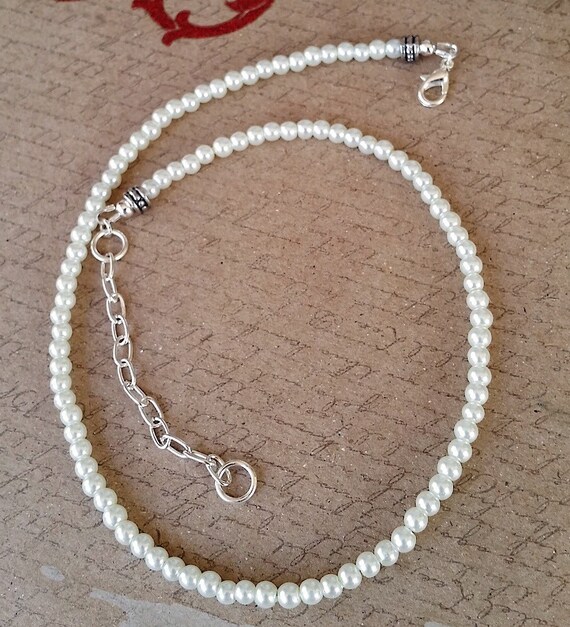 Glass Pearl Necklace
