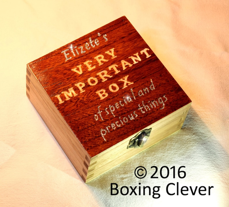 Finished with Silver Glitter /& Stain 4.7x4.7x2.3 Inches-KeepsakeTrinketJewelry FREE DELIVERY UK Engraved Personalized Keepsake Box