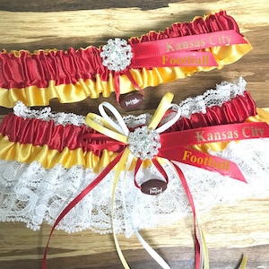 Kansas City Wedding garter set.  Kansas City garters.  Sports garter set.  Sports garters.