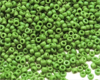 Perles de Rocailles en verre Opaque 2mm (12/0), Vert, 20g Environ 1600 pcs