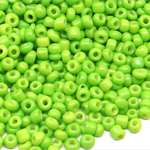 Perle rocciose in vetro opaco 2mm (12/0), verde anice, 20g Circa 1600 pz