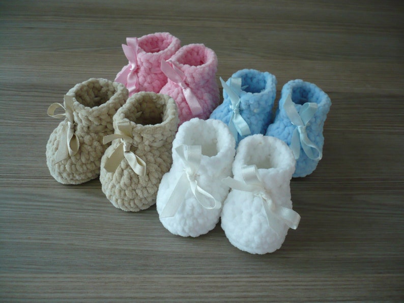 Crochet baby booties, Newborn shoes, Newborn booties, New baby gift