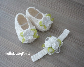 Crochet baby shoes with headband 0-3 months, Newborn girl gift, Baby girl shoes, Crochet baby booties