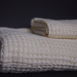 SALE - Set of 2 Linen Bath Towels, Cream Linen Towels, Linen Towels, Linen Gift
