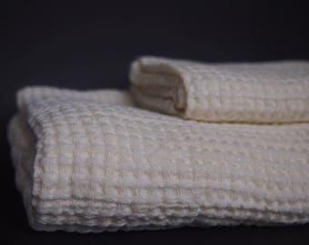 SALE - Set of 2 Linen Bath Towels, Cream Linen Towels, Linen Towels, Linen Gift