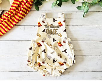 Vestito da Harry per distruggere la torta, vestito da primo compleanno per distruggere la torta, vestito da mago per distruggere la torta per bambino, vestito da primo compleanno per bambino, tutina da mago per bambino prescelta