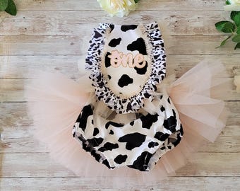 First rodeo cake smash outfit girl, cowgirl birthday, cow cake smash outfit girl, First 1st Birthday Party Cake Smash Girl Outfit, cow 1st