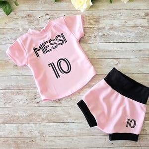 Il s'agit du get messi, tenue de football pour bébé Miami, Leo 10, maillot de foot de Miami pour bébé, chemise de football rose pour enfants, cadeau d'anniversaire de football
