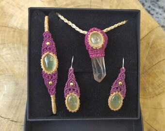 prehnitis micro macrame set; prehnitis necklace, micro macrame natural stones set, jewelry set