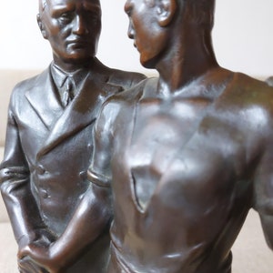 Rare Art Deco German Bronze Sculpture Two Men Labour Friendship Breker Area Collectors Item WW2 Original Dutch Hendrik Scholter Plate 1940