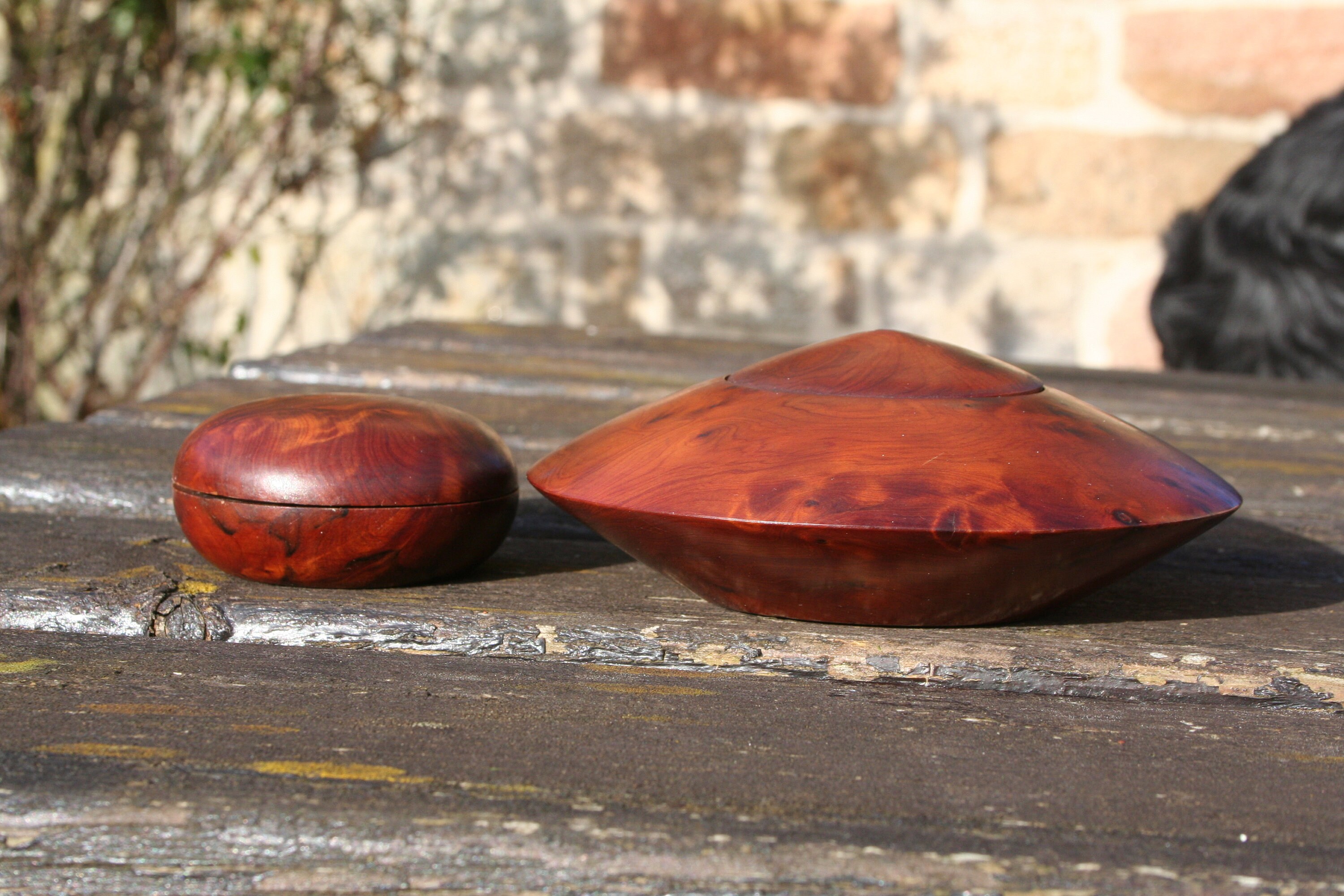 2 Carved Wooden Boxes, Brown, Boho, Ethnique, Bohemian/2 Boîtes en Bois Taillés, Exotique